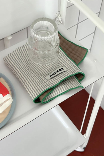 Striped Kitchen Mat 廚房餐墊