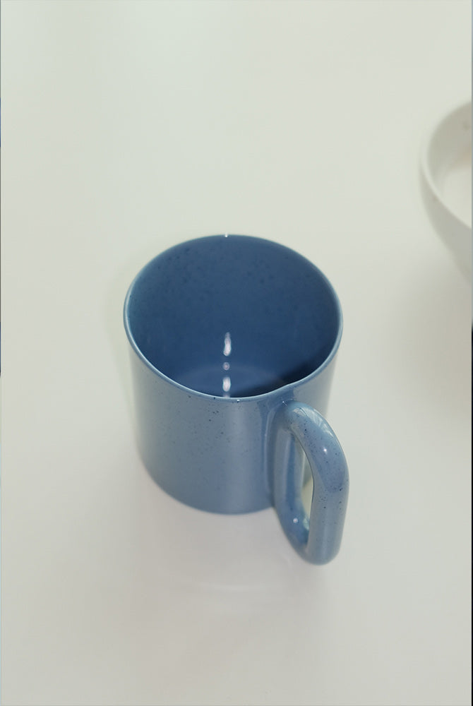 rfm thumb cup dotted blue