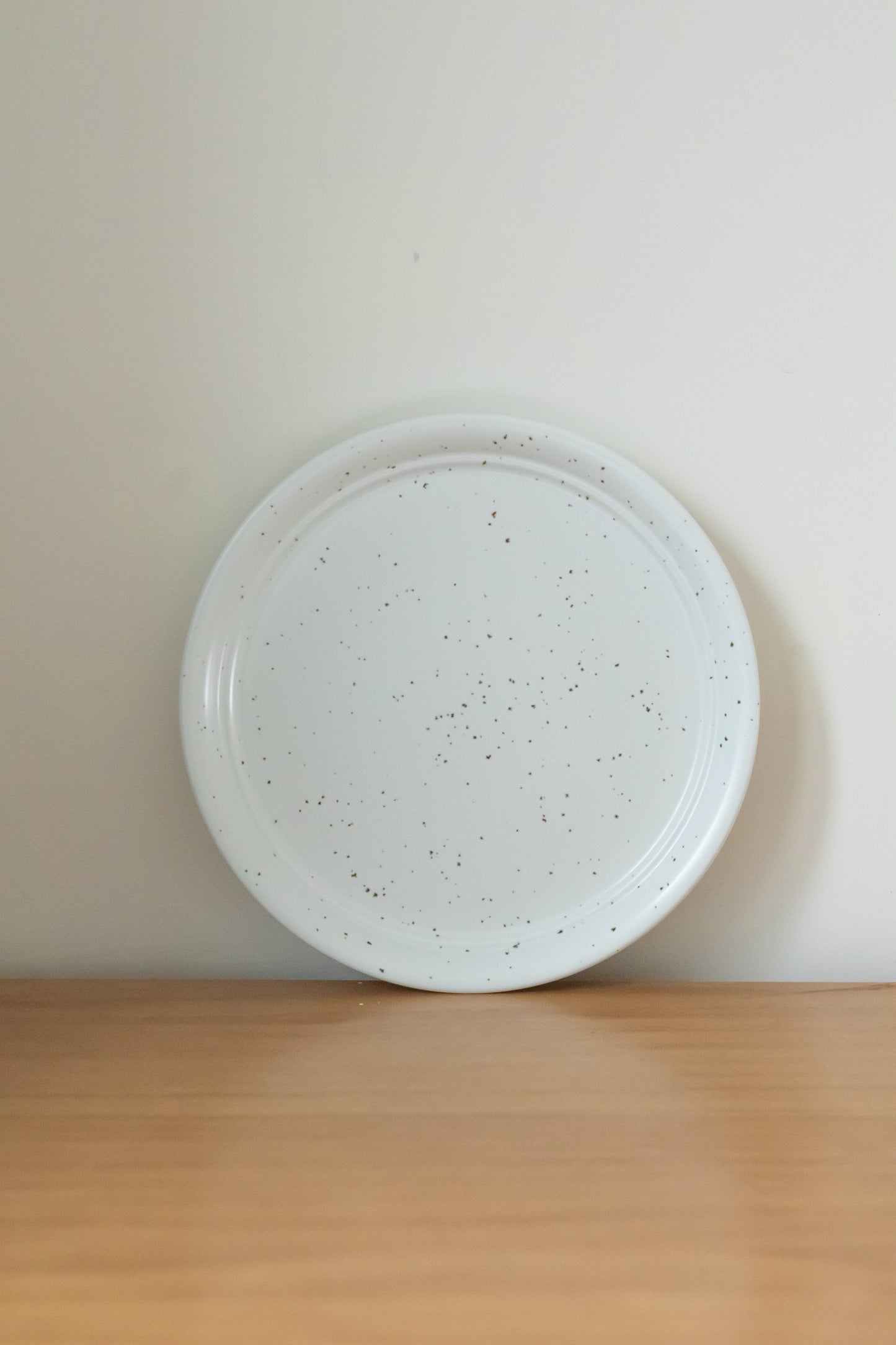 Urban round plate