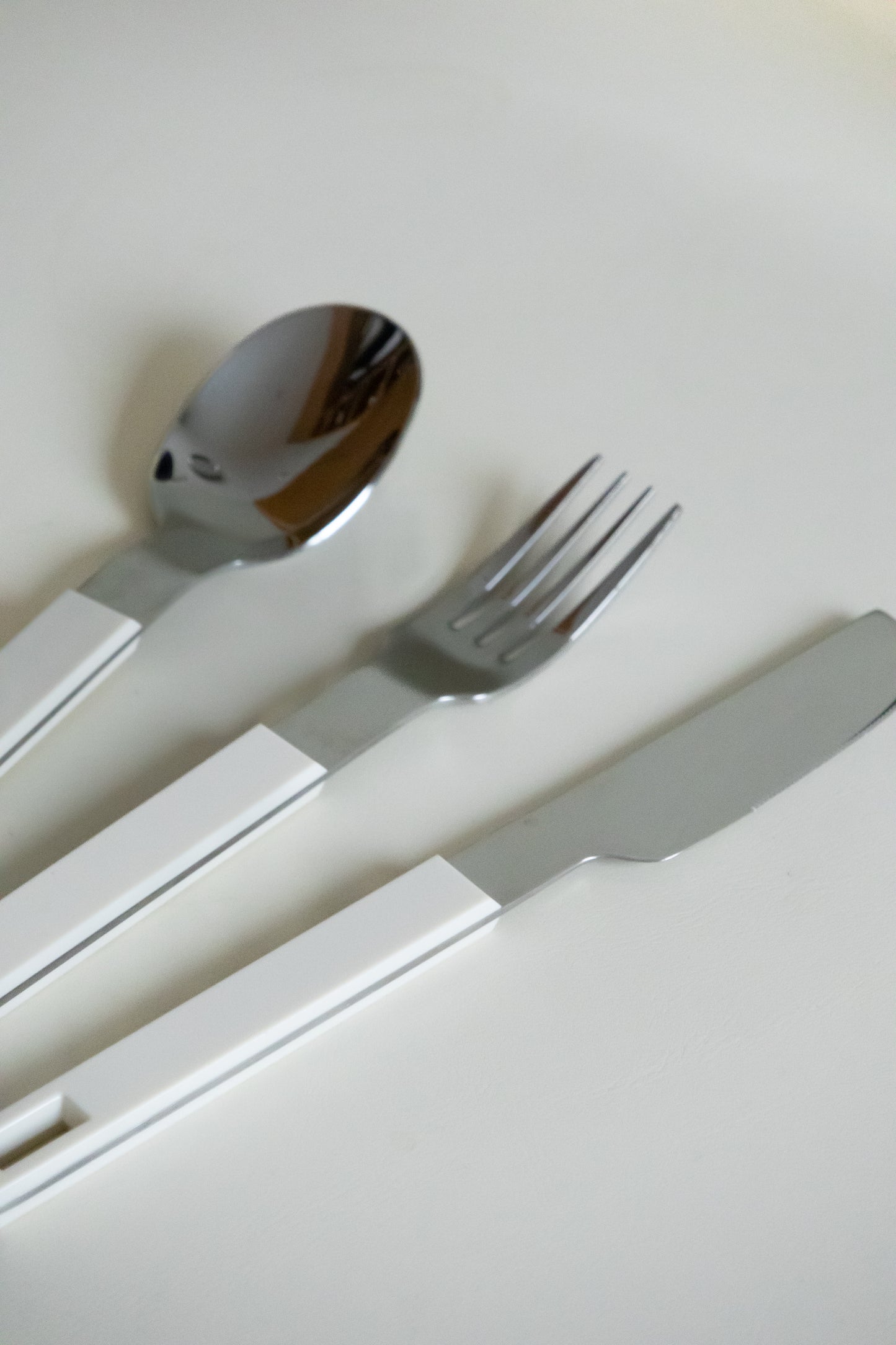 Annova Ivory cutlery set 奶白主餐具