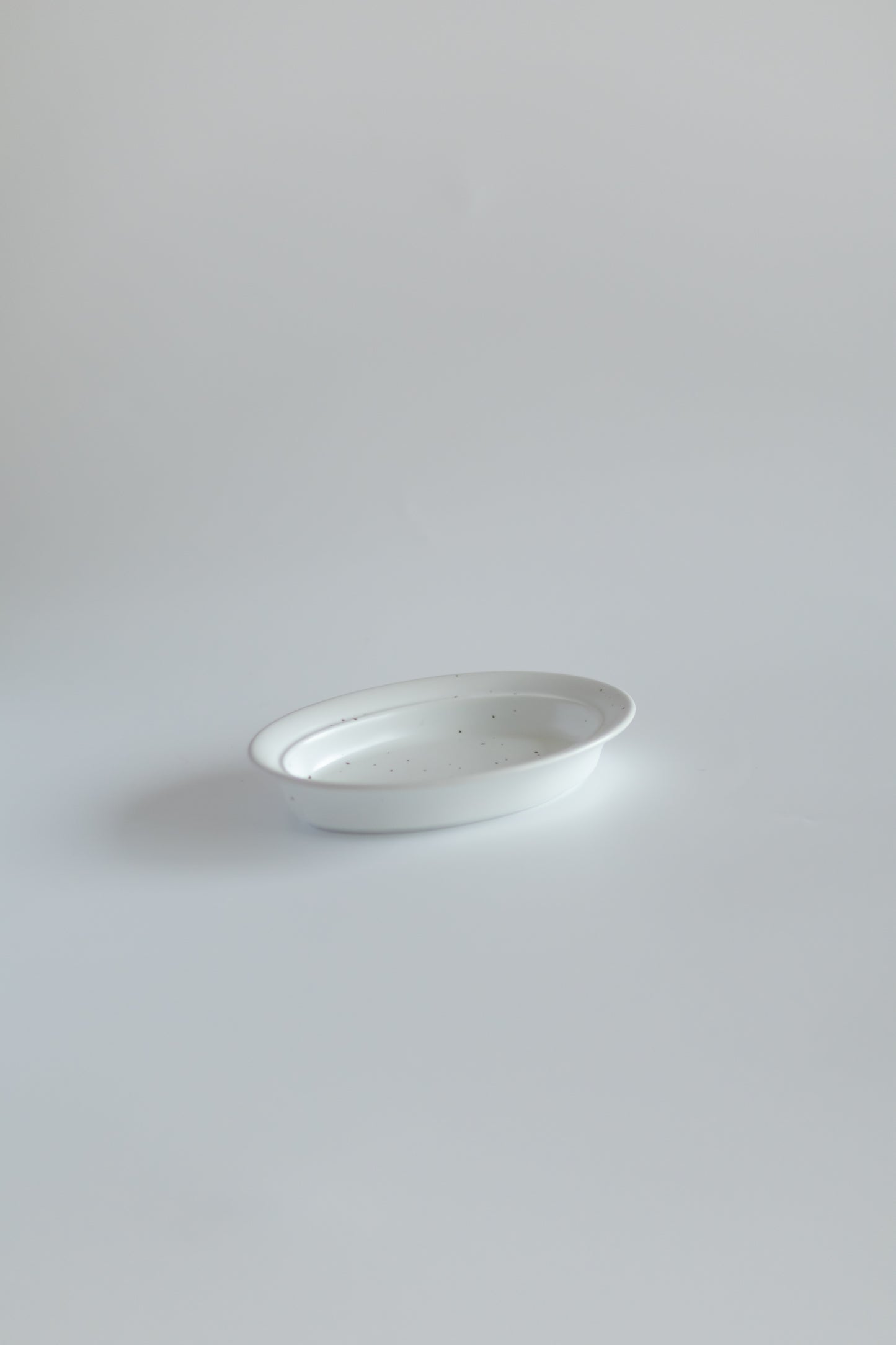 Urban oval side plate 